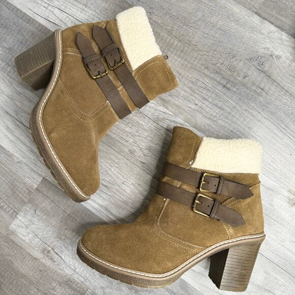 Suede Heeled Ankle Boots Buckle Tan White Mountain Size 9 - Picture 2 of 7